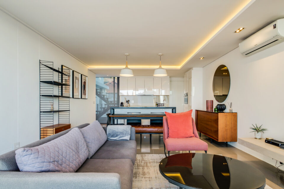 Solis 402 - Open-plan living space