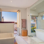 Villa Olivier - Master bathroom