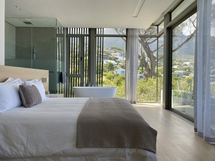 epic-villa-4480215606