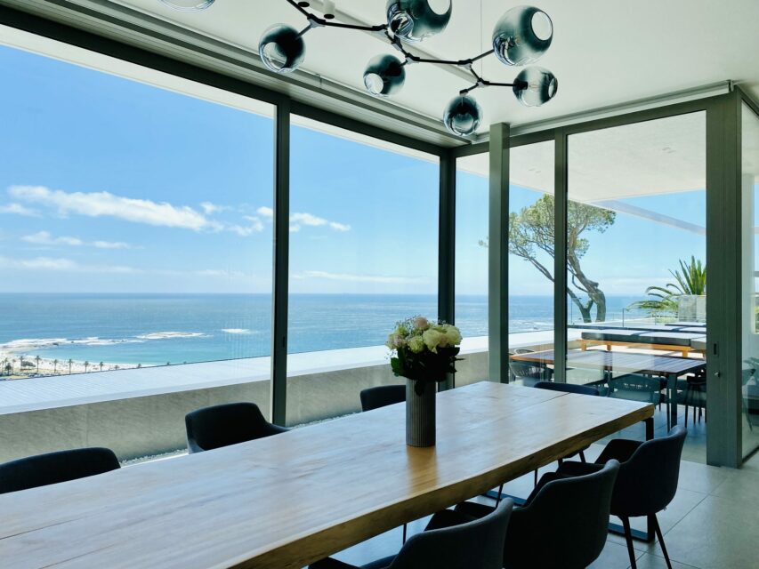 epic-villa-4480215607