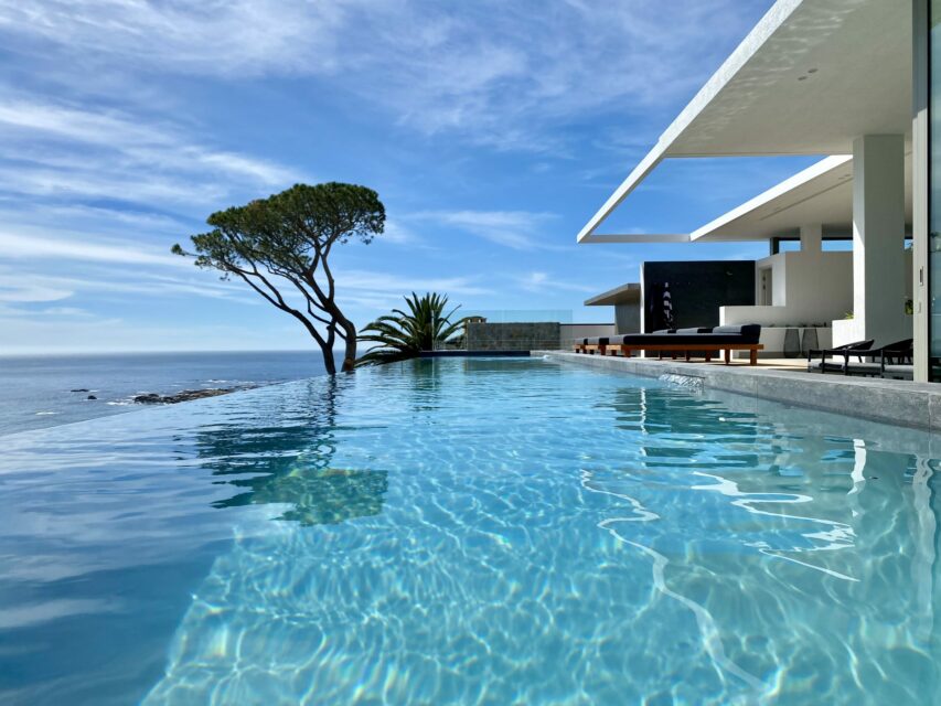 epic-villa-4480215612