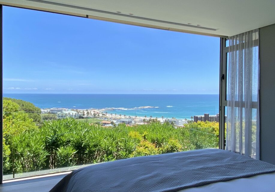 epic-villa-4480215616