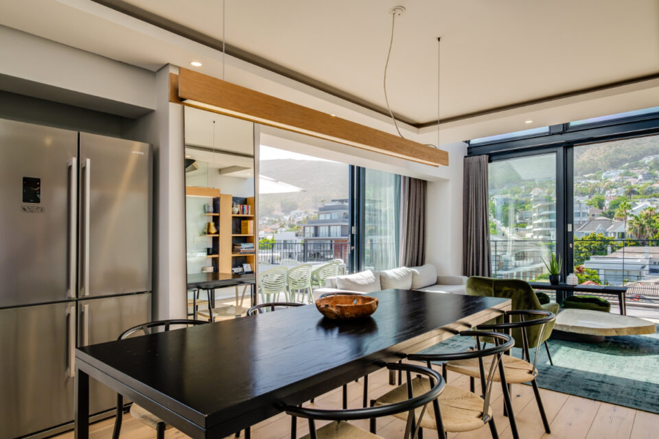 Quendon Penthouse - Dining