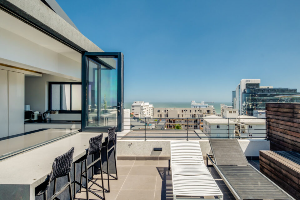 Quendon Penthouse - Sun loungers