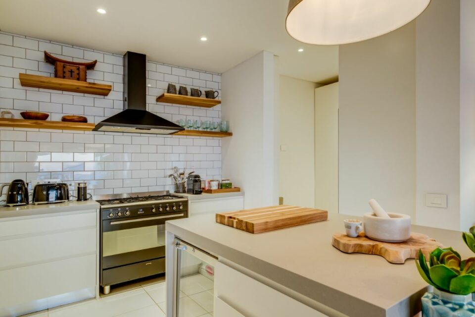 3 Degrees North Penthouse - Kitchen