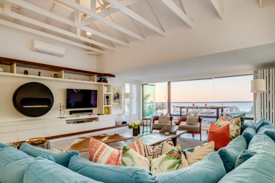 3 Degrees North Penthouse - Living and TV