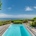 The Kestrel - Swimming pool and view