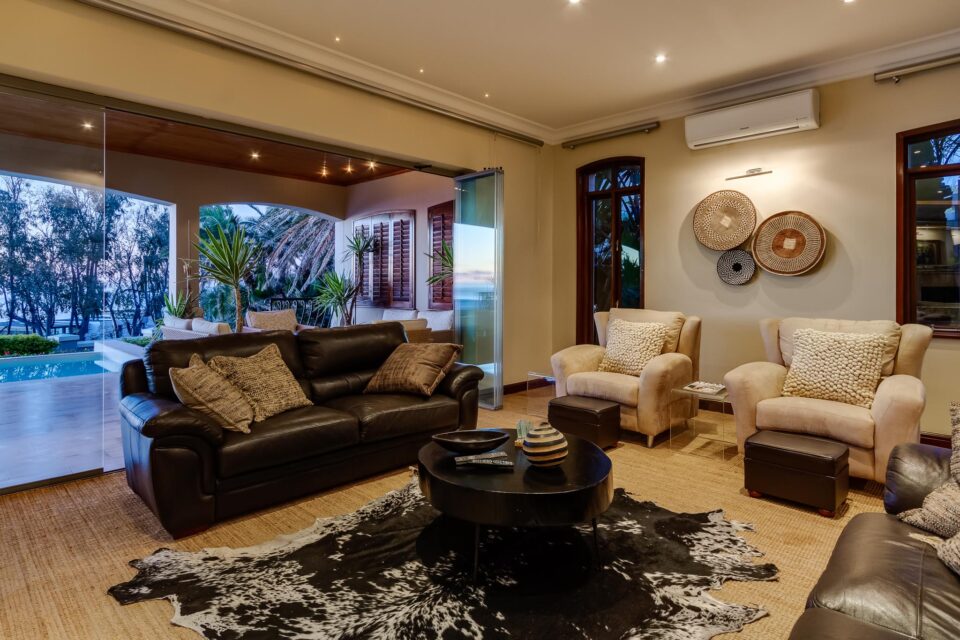 Villa Charmante - Informal Lounge