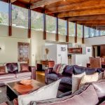 Oudekraal Lodge - Living room