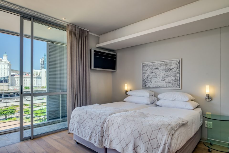 Harbour Bridge 417 - Second bedroom