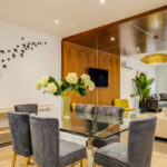 Majolica - Dining and living area