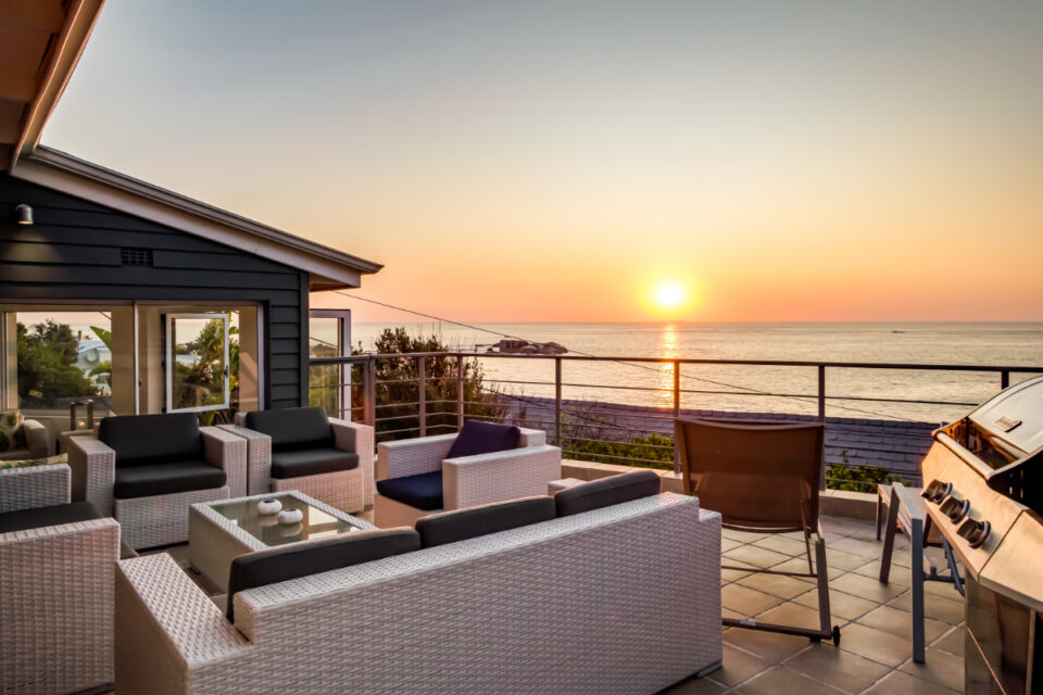 Bungalow on 4th - Outdoor seating and view