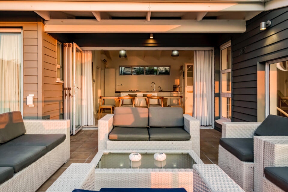 Bungalow on 4th - Outdoor seating