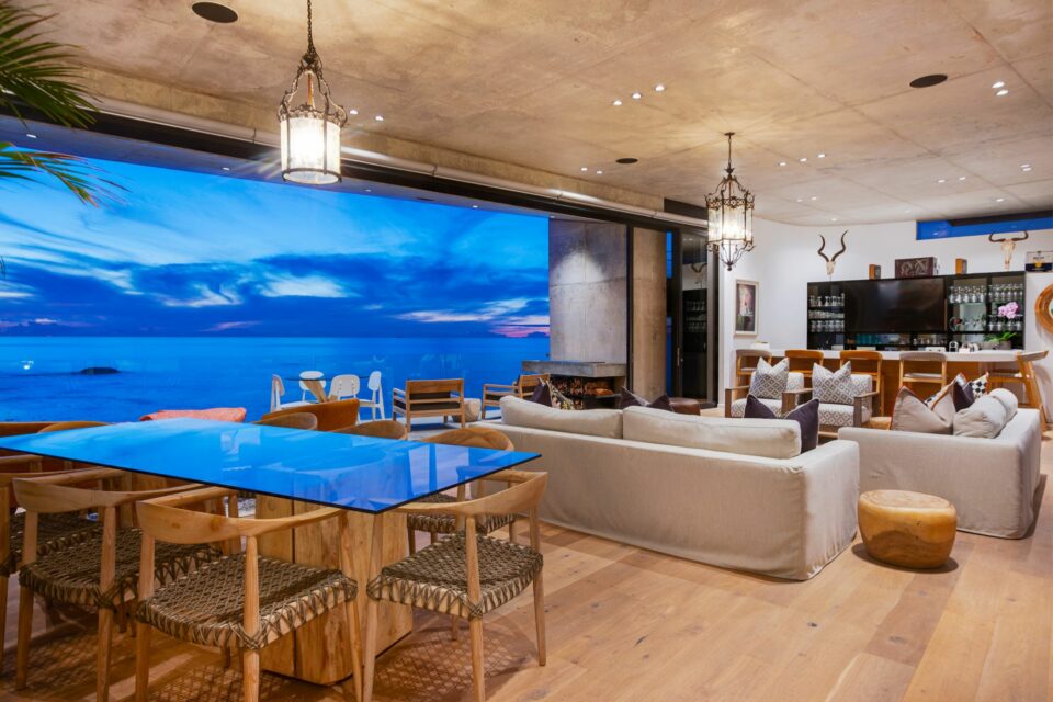 Ocean Villa - Living Room Views