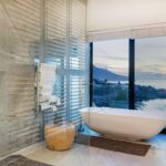 Ocean Villa - Master En-suite (Shared)