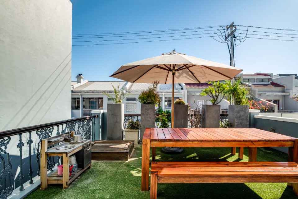 Sea Point Haven - Front balcony