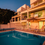 Alpha on the Bay - House exterior