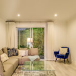 Alpha on the Bay - TV room