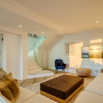 Alpha on the Bay - Lower level lounge