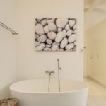 Bungalow on 4th - Free-standing bath