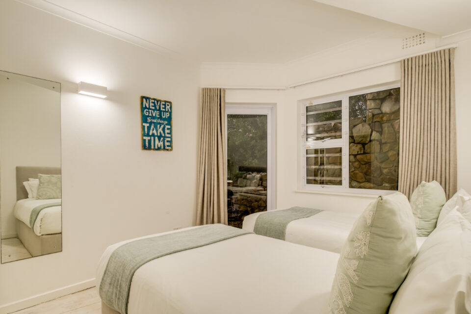 Bungalow on 4th - Third bedroom