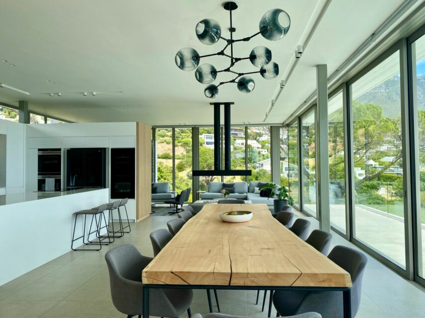 epic-villa-7476459038