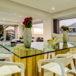 Houghton Penthouse - Dining table