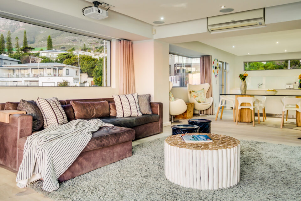 Houghton Penthouse - Living area