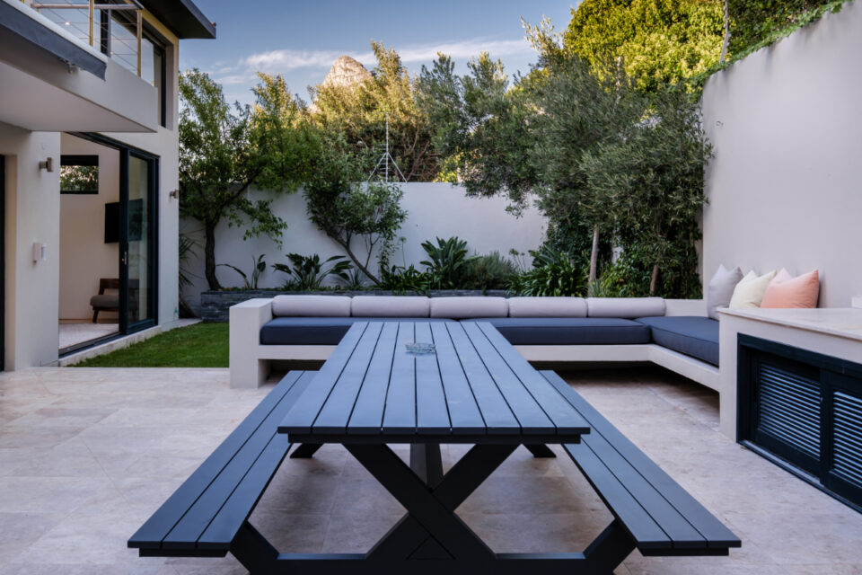Prima Views - Outdoor seating